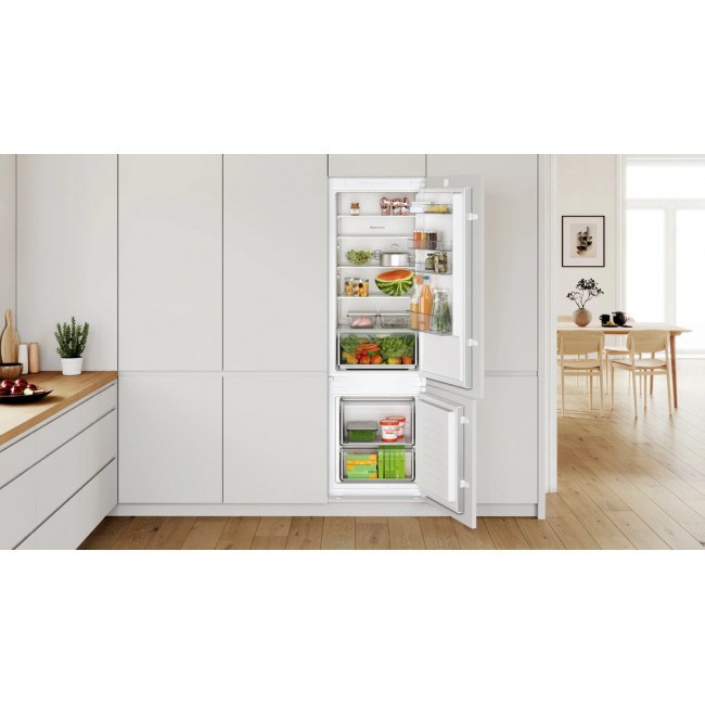 Series 2 Built-in fridge-freezer with freezer at bottom 177.2 x 54.1 cm sliding hinge