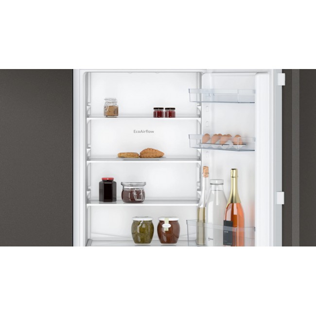 N 30 Built-in fridge-freezer with freezer at bottom 177.2 x 54.1 cm flat hinge